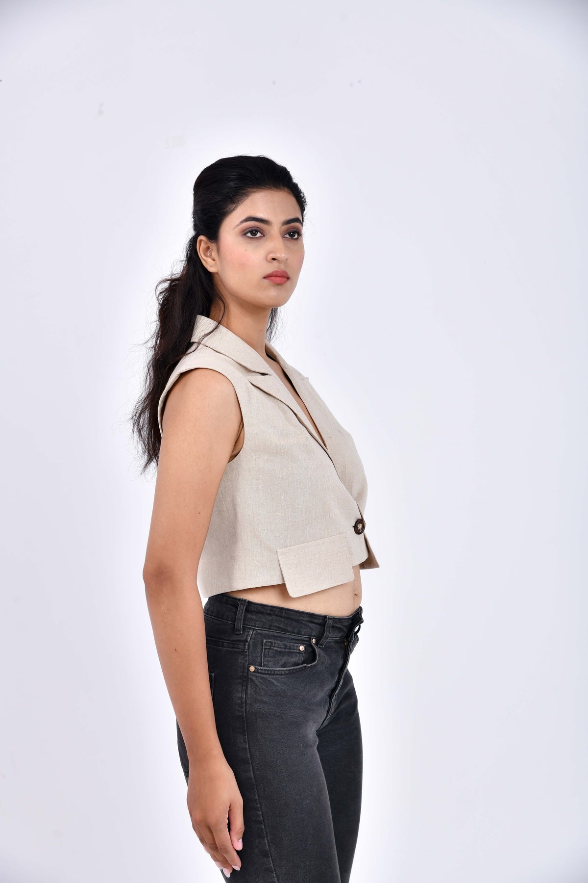 Canyon Textured Short Waist Coat