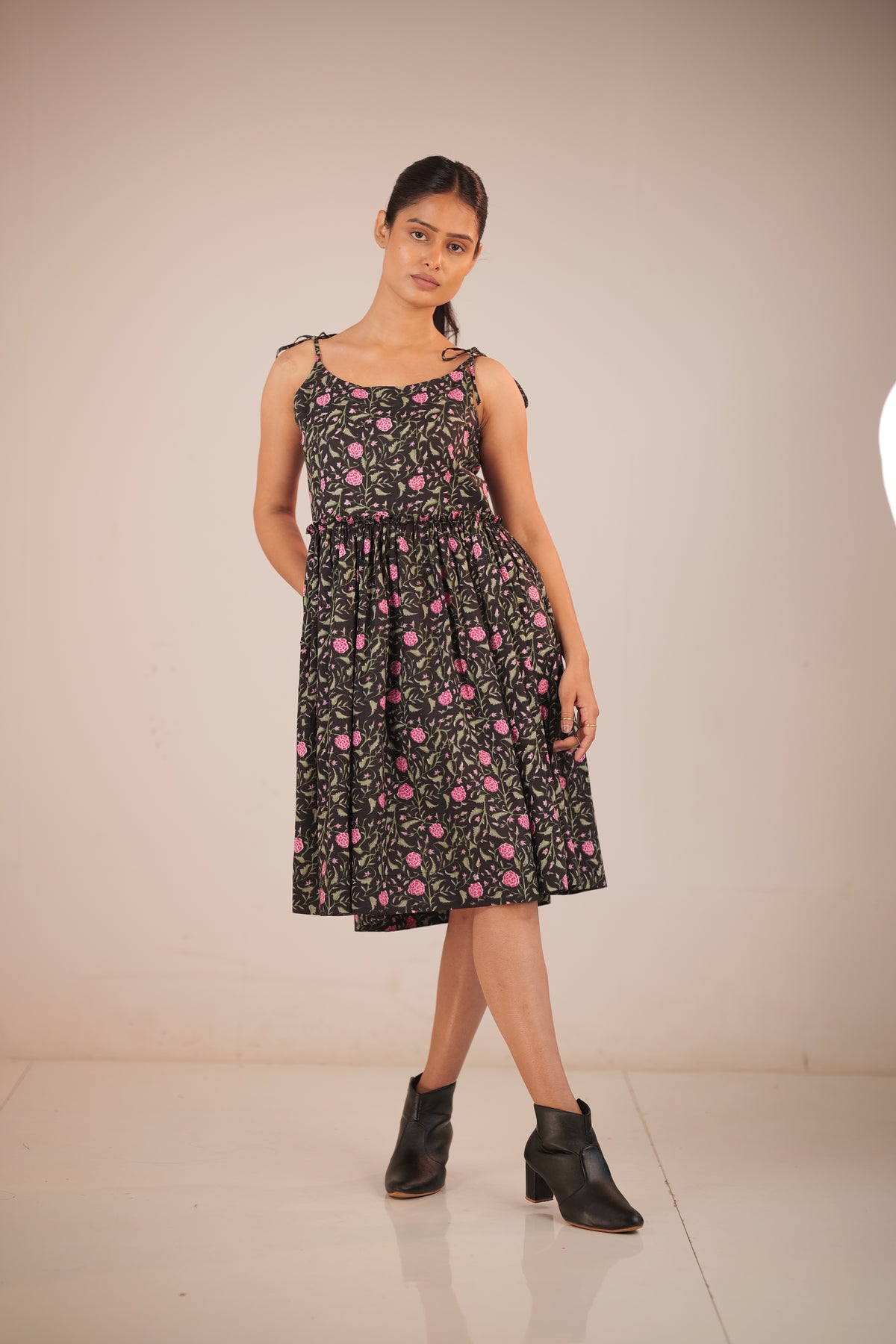 Velora Flared Midi Dress