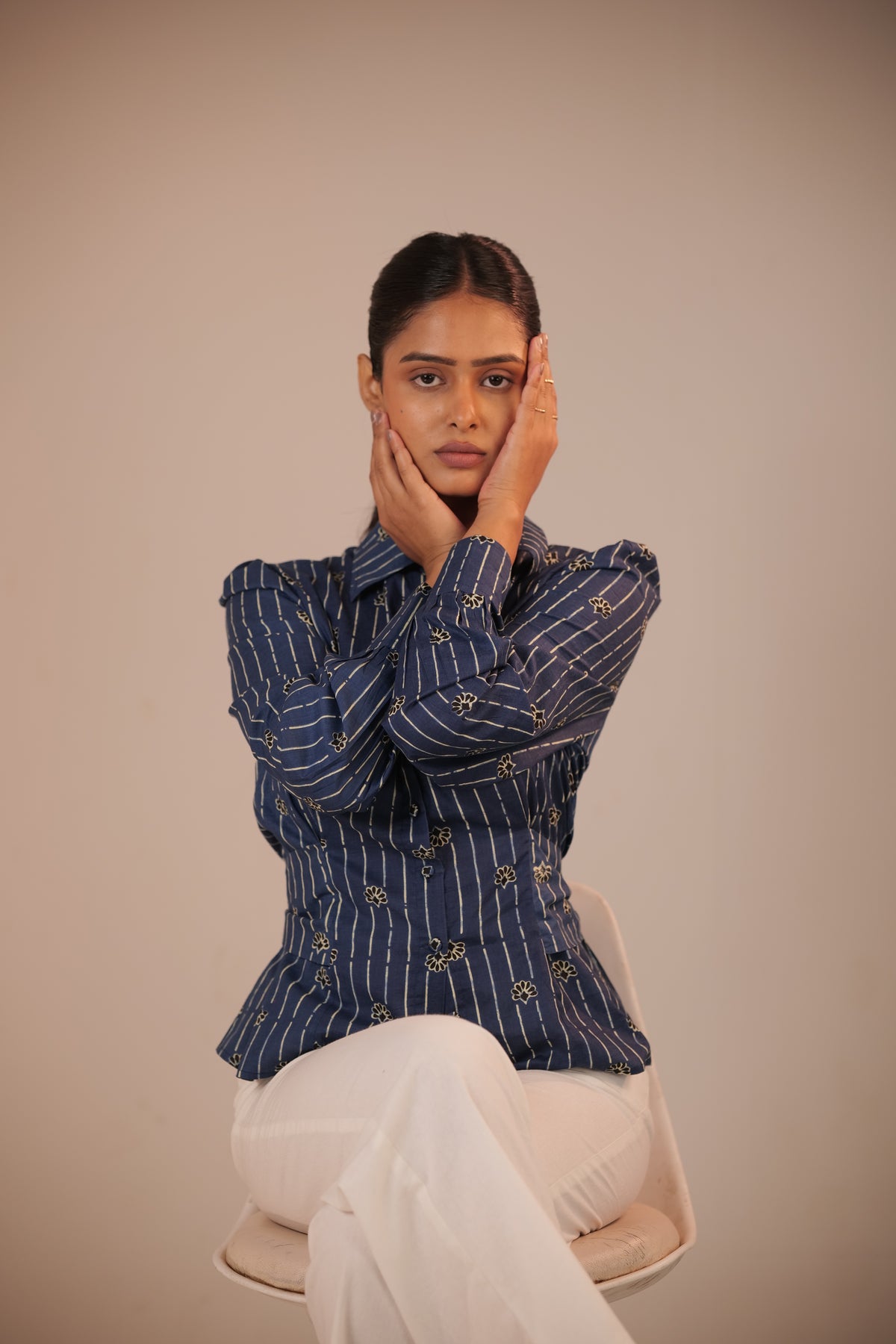 Celora Shirt With Back Tie-Waist